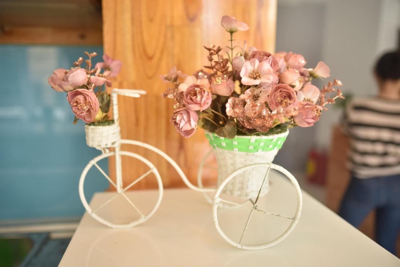 Lovely Homestay Хюе Екстер'єр фото